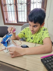 Kids robotics project